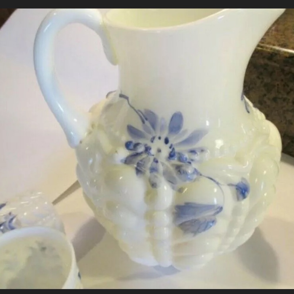 SOLD EAPG Milk Glass Pitcher 5 Tumblers #B45 - Picture 7 of 11